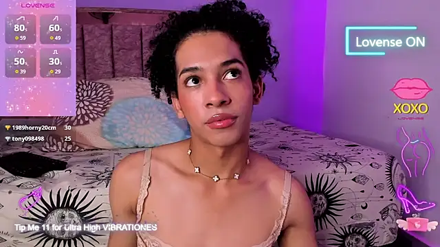 Snapshot of alaiasexygirl chatting on 02-22-26, 12:02 alaiasexygirl online show from 02-22-26, 12:02