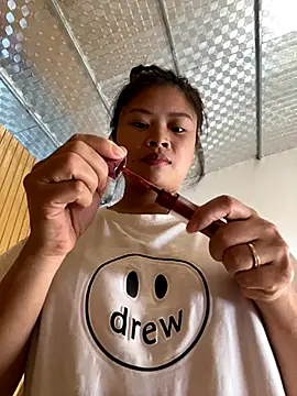 sara-xx online show from 11-26-25, 08:03