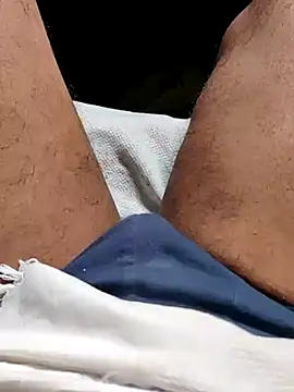 Snapshot of Fun_with_me05 chatting on 11-27-25, 03:07 Fun with me05 online show from 11-27-25, 03:07