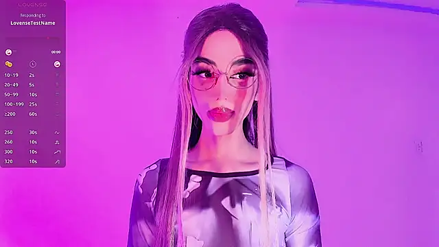 LeslieAmor1 online show from 11-18-25, 07:55