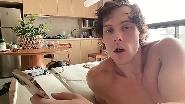 alex islivee online show from 05-14-26, 04:59