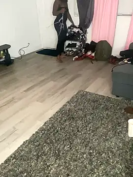 Snapshot of Mistresslucyxxx chatting on 11-15-25, 09:02 Mistresslucyxxx online show from 11-15-25, 09:02