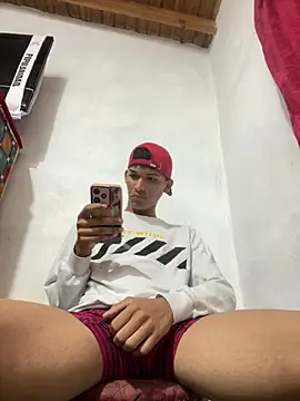 Luigi cumming1 online show from 04-03-26, 12:33