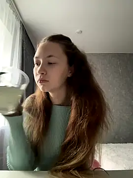 Holy Poly online show from 12-04-25, 08:24