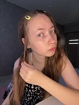 Holy Poly online show from 03-18-26, 05:32