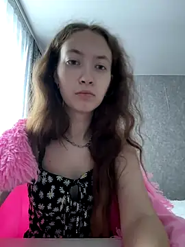 Holy Poly online show from 12-17-25, 08:19