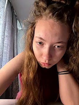 Holy Poly online show from 01-12-26, 07:48