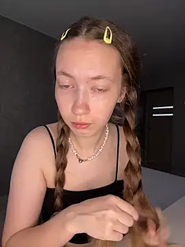 Holy Poly online show from 04-07-26, 05:31