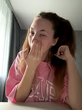 Holy Poly online show from 12-05-25, 08:24