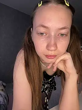 Holy Poly online show from 04-08-26, 05:31