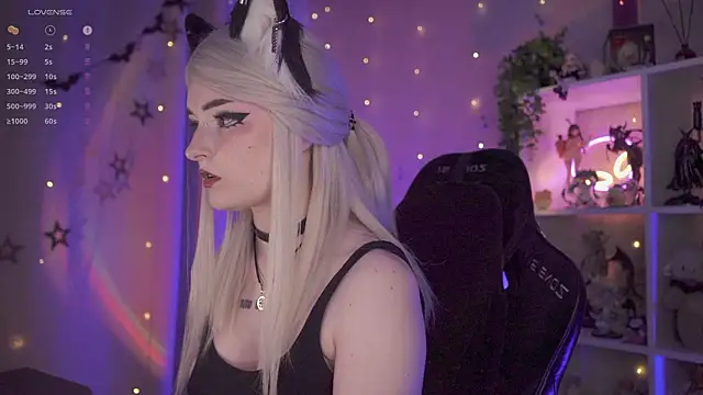 Snapshot of vronnier chatting on 02-05-26, 03:08 vronnier online show from 02-05-26, 03:08