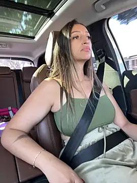 BelleRune online show from 03-11-26, 11:48