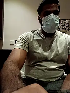 frolicme456 online show from 11-17-25, 01:59