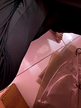 Snapshot of Your_imran chatting on 11-16-25, 06:40 Your imran online show from 11-16-25, 06:40