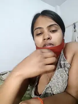 Red Love 1 online show from 03-23-26, 06:19