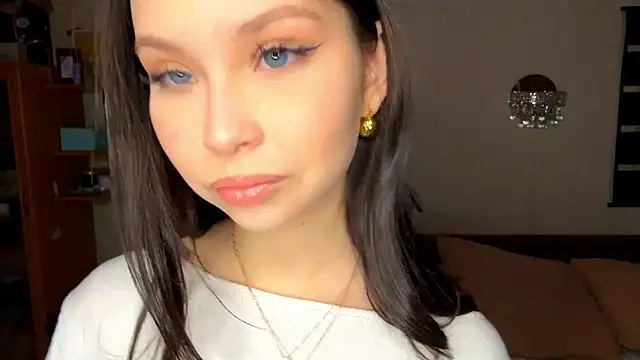 EmmaJonse online show from 11-24-25, 12:49