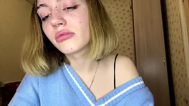 Snapshot of MelaineAytes chatting on 11-29-25, 10:04 MelaineAytes online show from 11-29-25, 10:04