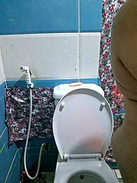 mnbvcxzqwertyuiop1235 online show from 01-10-26, 11:55