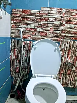 mnbvcxzqwertyuiop1235 online show from 02-07-26, 01:46