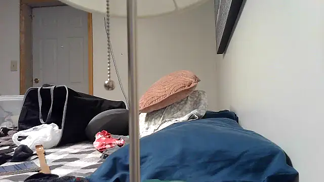 Snapshot of Redheadstud chatting on 02-10-26, 11:31 Redheadstud online show from 02-10-26, 11:31