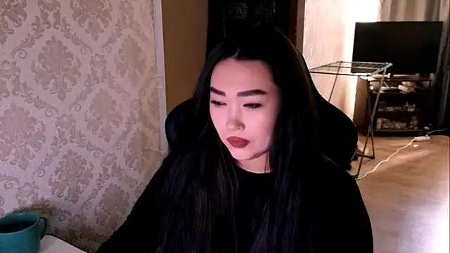 Emma Uilson online show from 05-25-26, 02:33