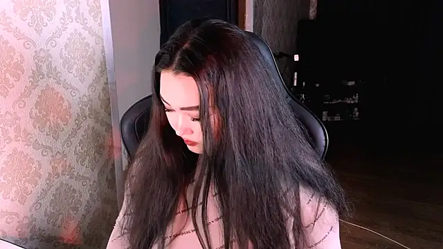 Emma Uilson online show from 03-21-26, 04:55