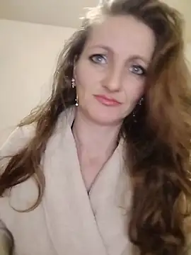 Snapshot of CrazyMaya39 chatting on 04-26-26, 10:40 CrazyMaya39 online show from 04-26-26, 10:40