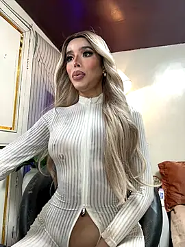  SandraHornball  online show from 12-16-25, 09:46