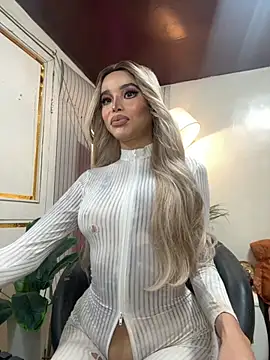  SandraHornball  online show from 11-27-25, 02:39