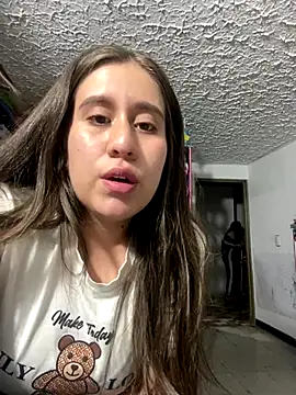 Scarlett Noire outdoors online show from 11-22-25, 11:14