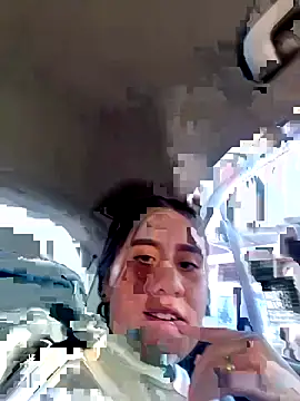 Scarlett Noire outdoors online show from 11-15-25, 07:40