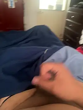 cris1122 online show from 11-28-25, 01:11