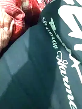 Desiteen21 online show from 11-15-25, 12:20