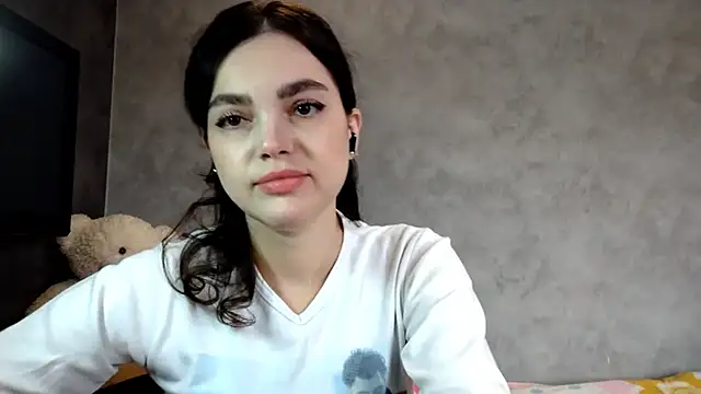 LillyWesthouse online show from 11-18-25, 09:12