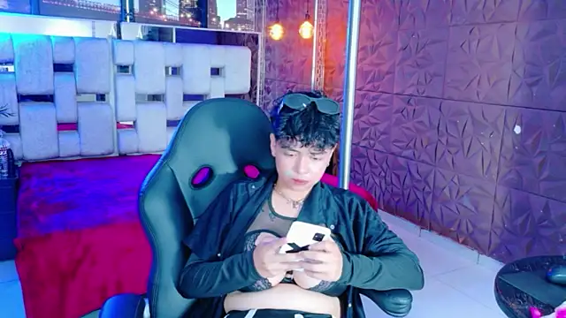 lunabustygirl online show from 01-31-26, 07:12