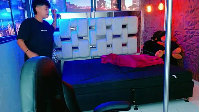 lunabustygirl online show from 02-08-26, 04:37