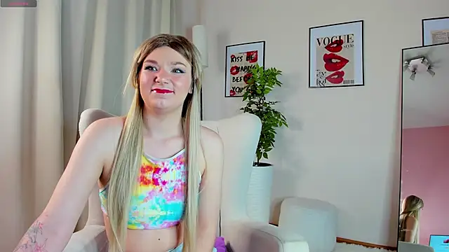 KiraRogers online show from 11-30-25, 03:13