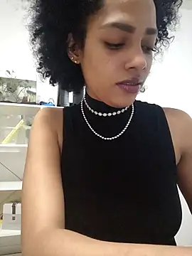 chanell95 online show from 04-17-26, 07:49