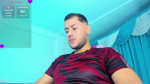 Latino Hot Boy online show from 12-23-25, 09:19