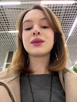 Snapshot of hani_obsessed chatting on 02-27-26, 12:05 hani obsessed online show from 02-27-26, 12:05