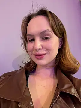 Snapshot of hani_obsessed chatting on 02-17-26, 12:02 hani obsessed online show from 02-17-26, 12:02