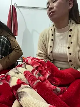 pitty mymi online show from 11-28-25, 12:44