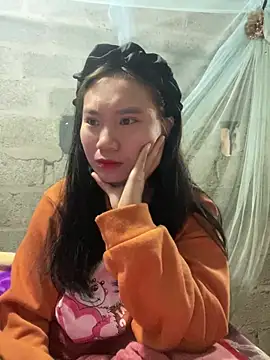 pitty mymi online show from 12-16-25, 03:55