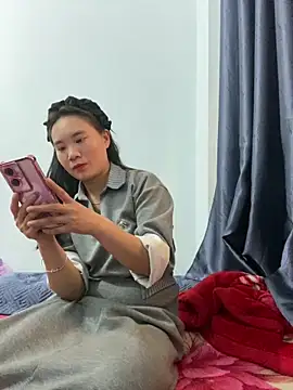 pitty mymi online show from 12-22-25, 09:09