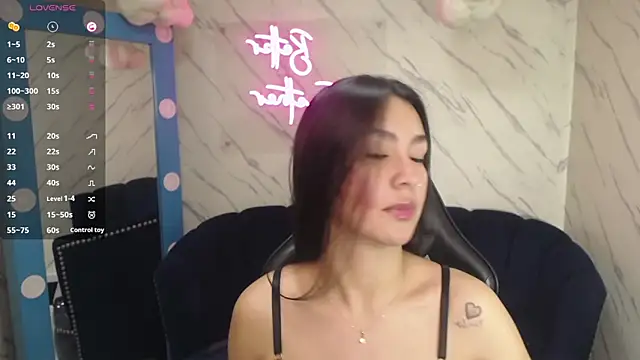 Maleja v  online show from 01-06-26, 01:48