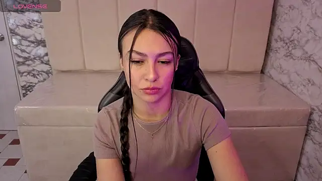 Maleja v  online show from 12-05-25, 01:10