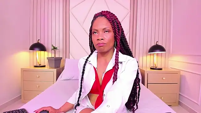 LailaDavidson online show from 12-16-25, 12:42