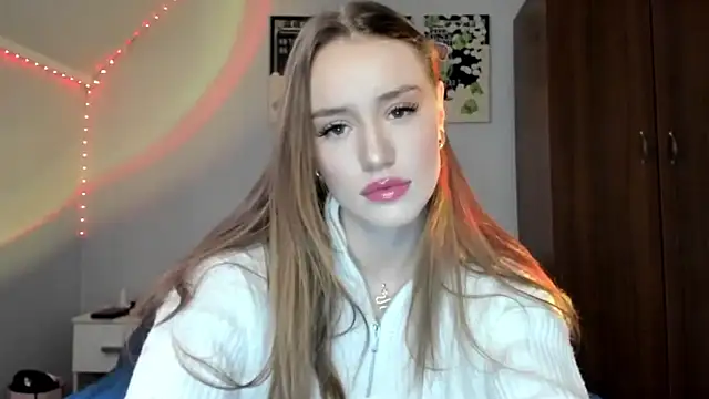 tinyglow online show from 04-11-26, 10:02