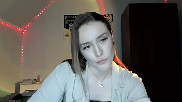 tinyglow online show from 12-04-25, 05:01