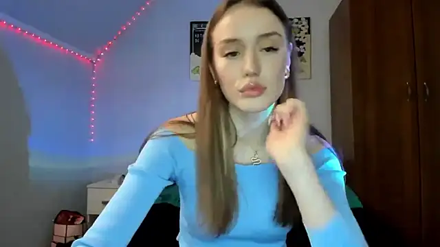 tinyglow online show from 03-25-26, 11:25